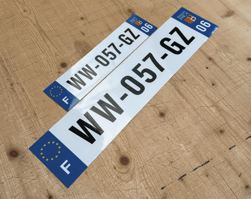 Autocollant plaque d'immatriculation